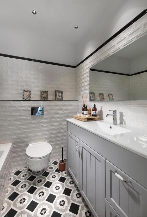 Beach Lux Apartment 海法 外观 照片