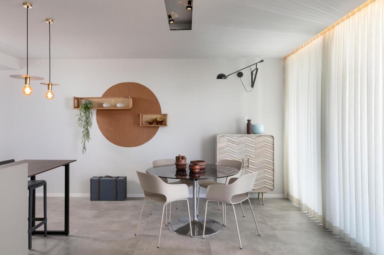 Beach Lux Apartment 海法 外观 照片